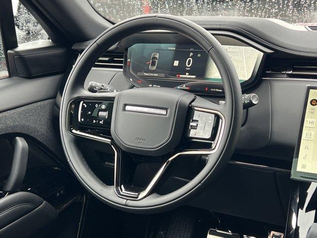 new 2025 Land Rover Range Rover Sport car
