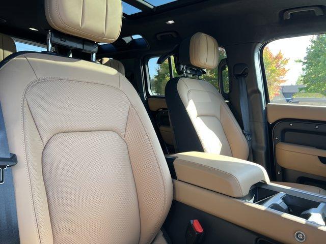 new 2026 Land Rover Defender car