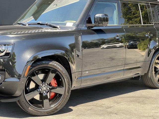 new 2025 Land Rover Defender car