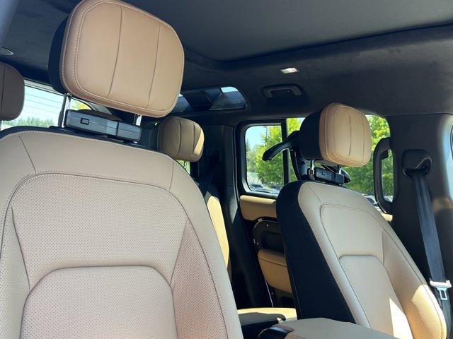 new 2025 Land Rover Defender car