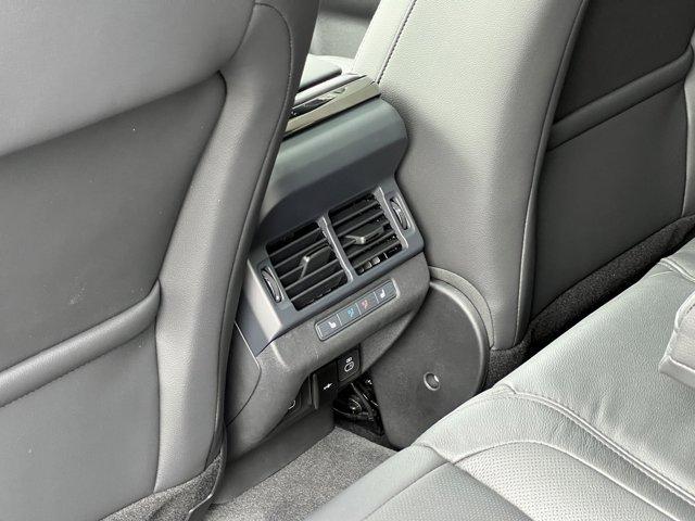 new 2025 Land Rover Range Rover Evoque car
