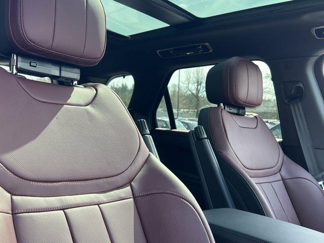 new 2025 Land Rover Range Rover Sport car