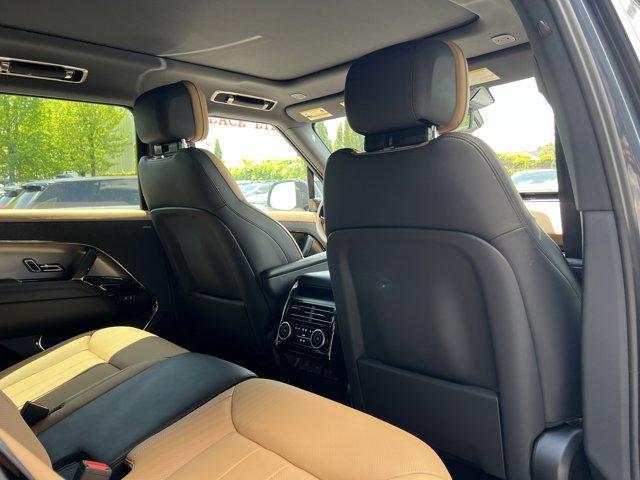 new 2025 Land Rover Range Rover Sport car
