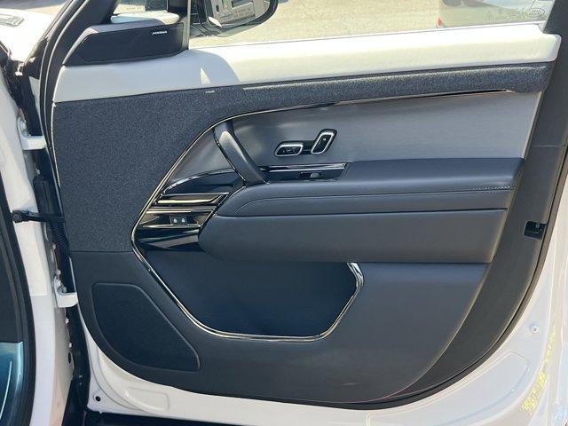 new 2025 Land Rover Range Rover Sport car