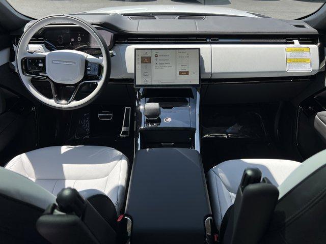 new 2025 Land Rover Range Rover Sport car