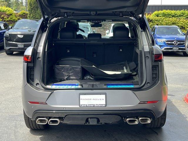 new 2025 Land Rover Range Rover Sport car