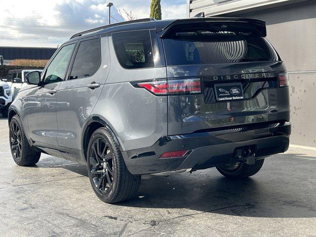 new 2025 Land Rover Discovery car