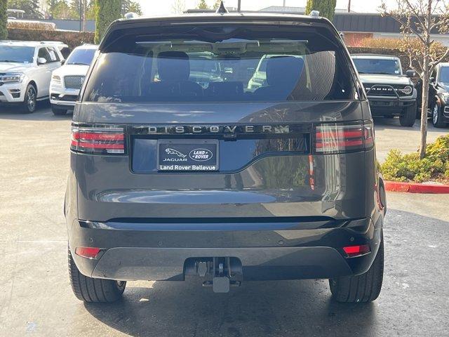 new 2025 Land Rover Discovery car