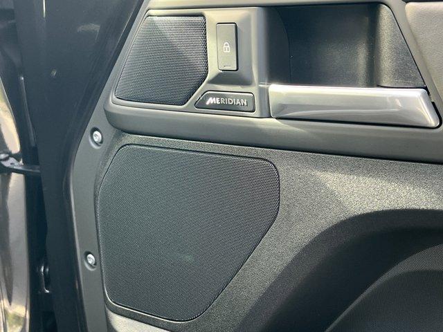 new 2025 Land Rover Defender car