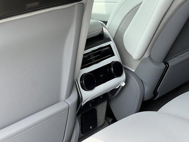 new 2025 Land Rover Range Rover car