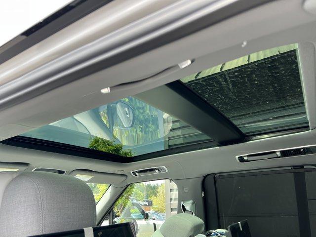 new 2025 Land Rover Range Rover car