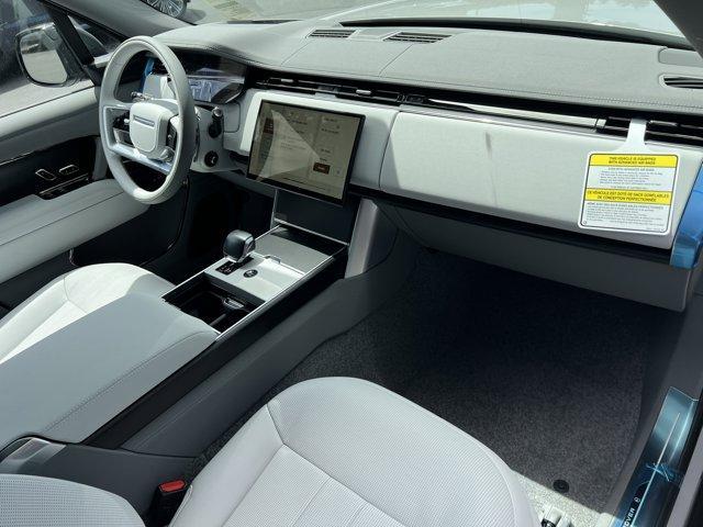 new 2025 Land Rover Range Rover car