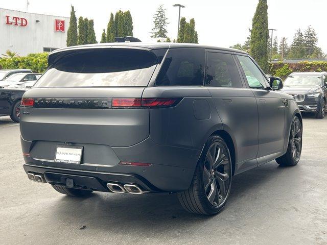 new 2025 Land Rover Range Rover Sport car