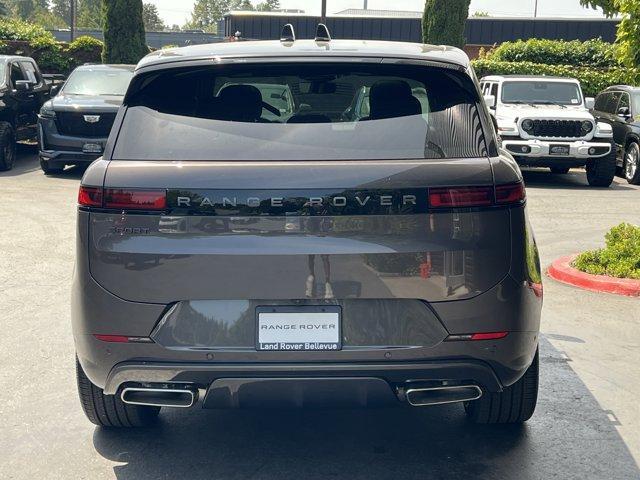 new 2025 Land Rover Range Rover Sport car