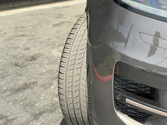 new 2025 Land Rover Range Rover Sport car