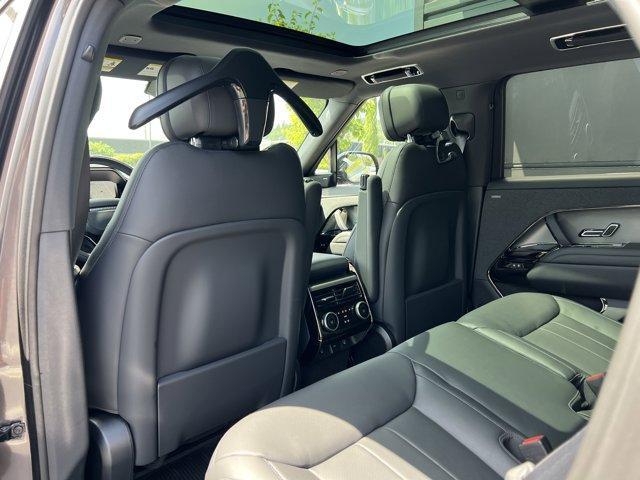 new 2025 Land Rover Range Rover Sport car