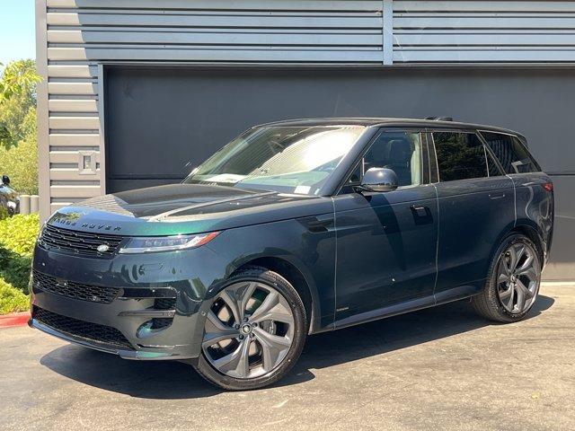 new 2025 Land Rover Range Rover Sport car