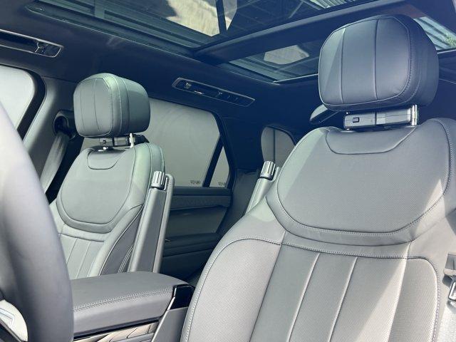 new 2025 Land Rover Range Rover Sport car