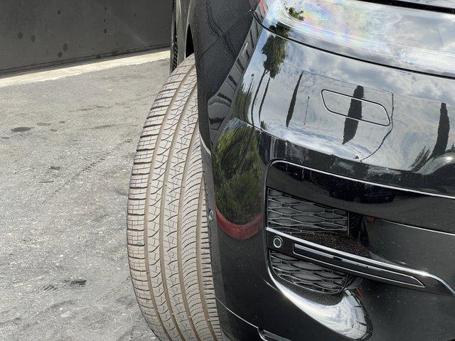 new 2025 Land Rover Range Rover Sport car