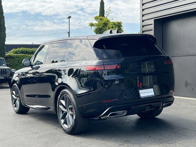 new 2025 Land Rover Range Rover Sport car