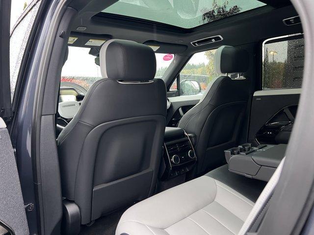 new 2025 Land Rover Range Rover Sport car