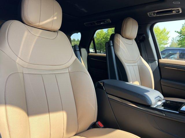 new 2025 Land Rover Range Rover Sport car