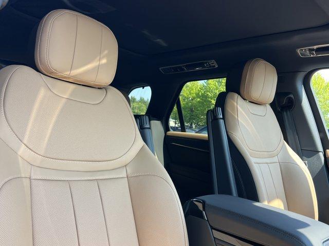 new 2025 Land Rover Range Rover Sport car