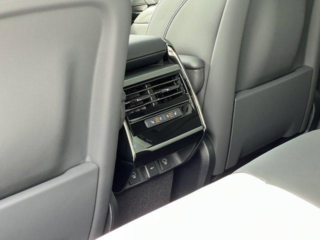 new 2025 Land Rover Range Rover Sport car