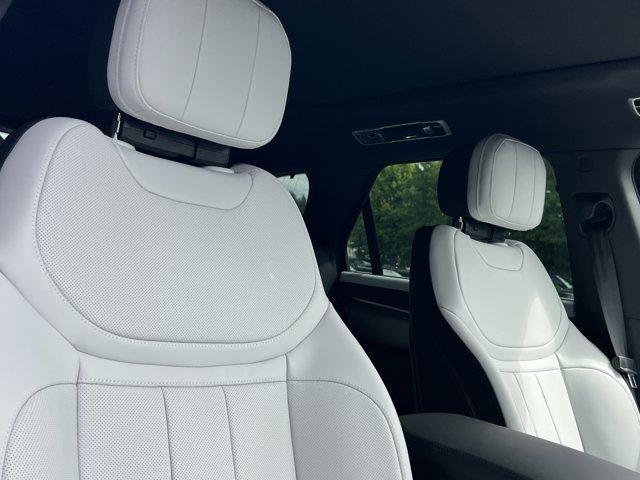 new 2025 Land Rover Range Rover Sport car