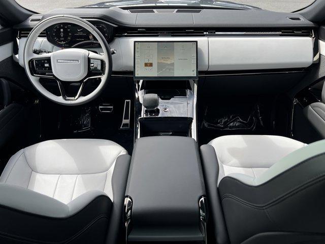 new 2025 Land Rover Range Rover Sport car