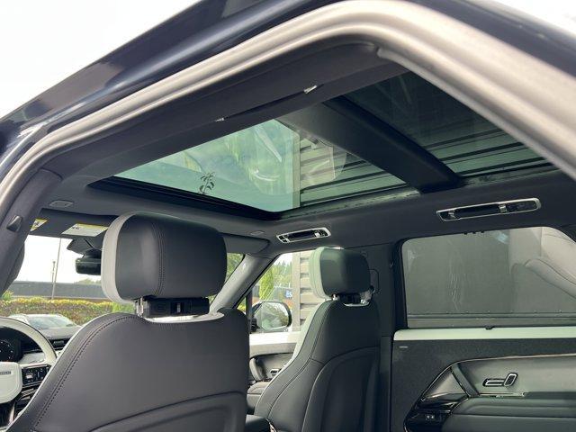 new 2025 Land Rover Range Rover Sport car