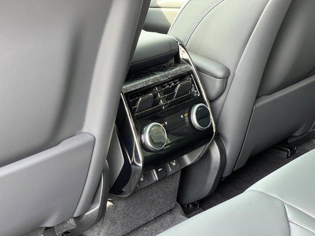new 2025 Land Rover Range Rover Sport car