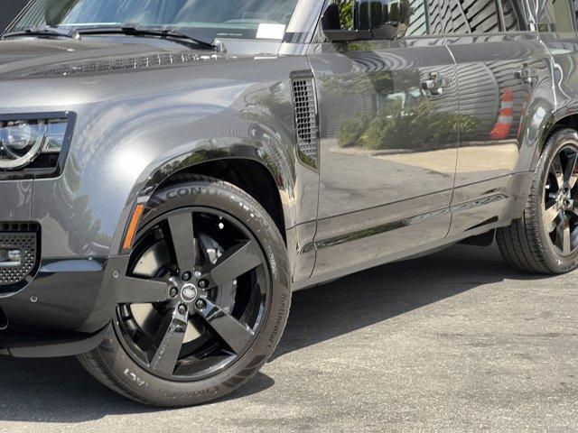 new 2025 Land Rover Defender car