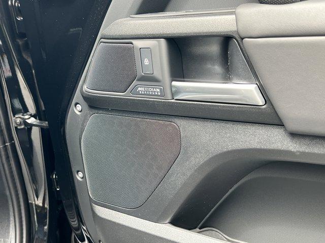 new 2025 Land Rover Defender car