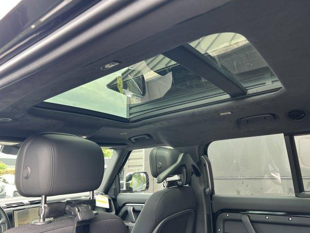 new 2025 Land Rover Defender car