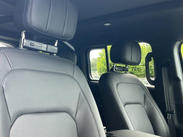 new 2025 Land Rover Defender car