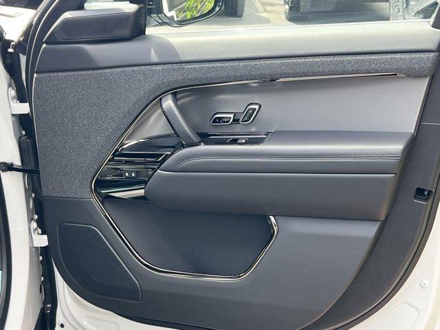 new 2025 Land Rover Range Rover Sport car