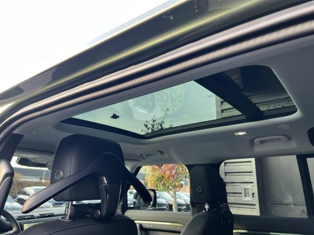 new 2026 Land Rover Defender car