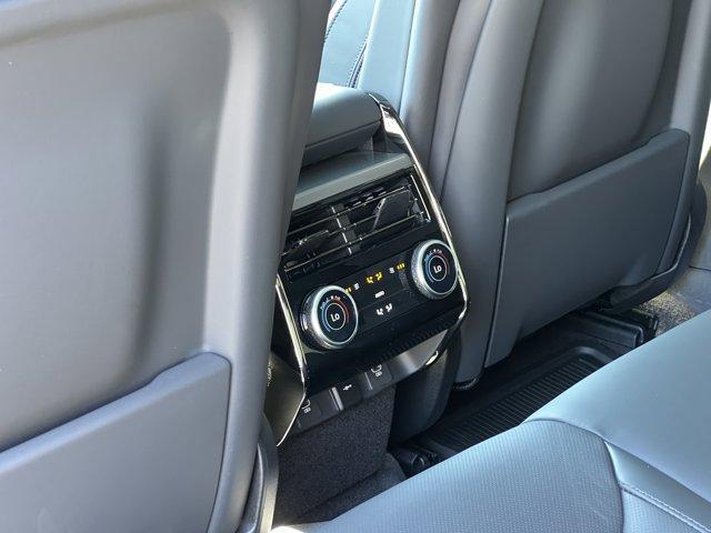 new 2025 Land Rover Range Rover Sport car