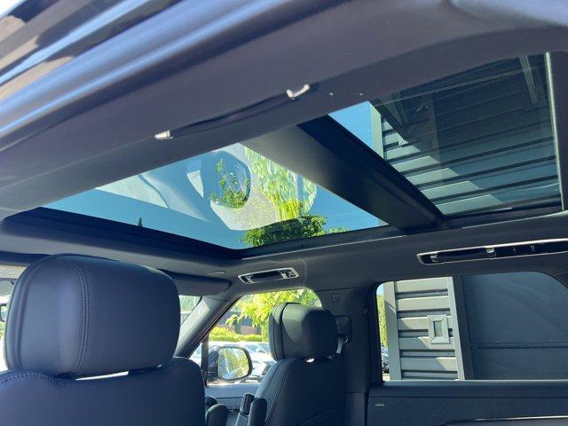 new 2025 Land Rover Range Rover Sport car