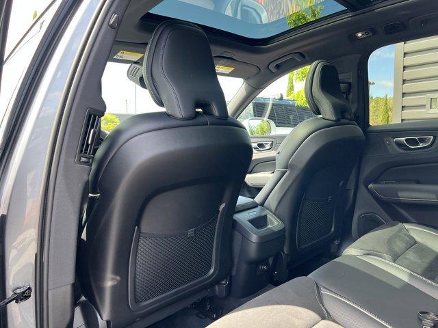 used 2019 Volvo XC60 car, priced at $27,326