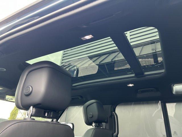 new 2025 Land Rover Defender car