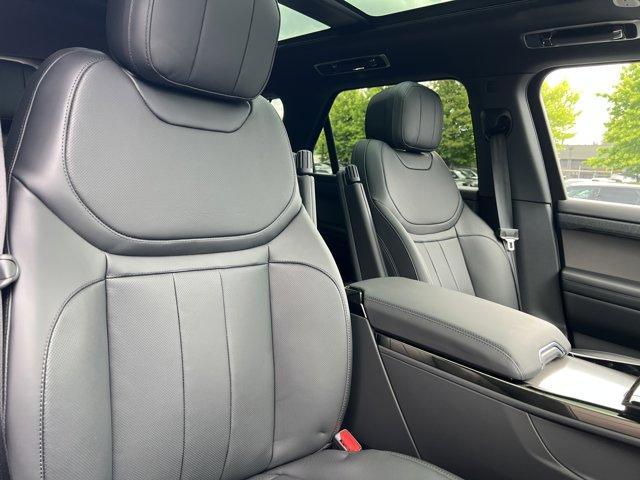 new 2025 Land Rover Range Rover Sport car