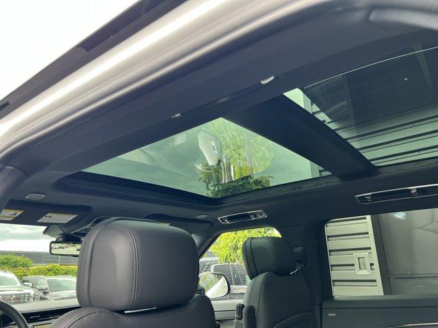 new 2025 Land Rover Range Rover Sport car