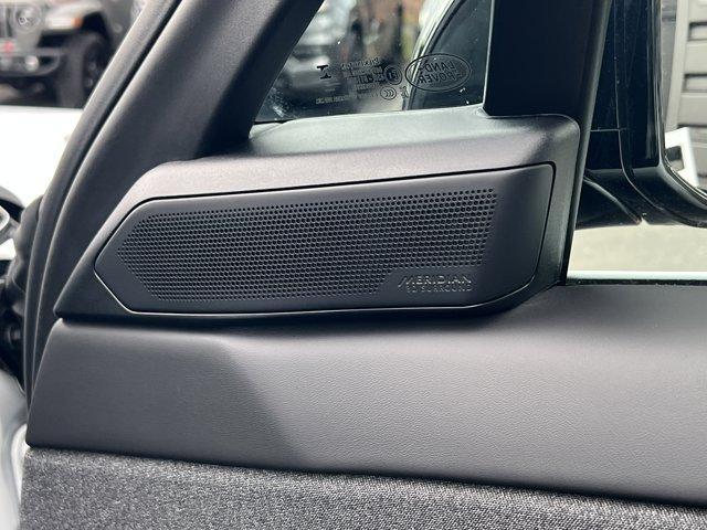 new 2025 Land Rover Range Rover Sport car