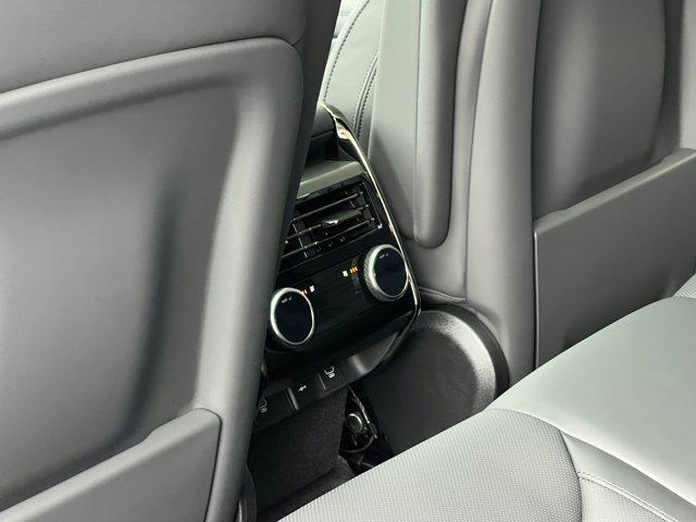 new 2025 Land Rover Range Rover Sport car