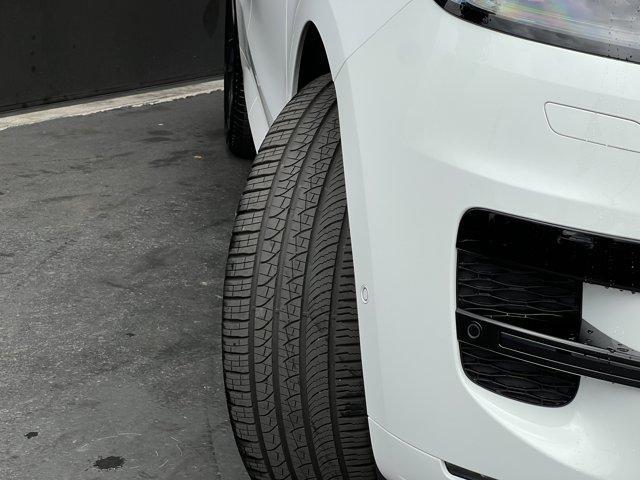 new 2025 Land Rover Range Rover Sport car