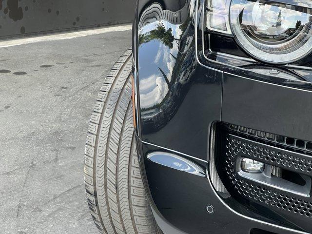 new 2025 Land Rover Defender car