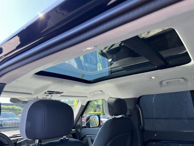 new 2025 Land Rover Defender car