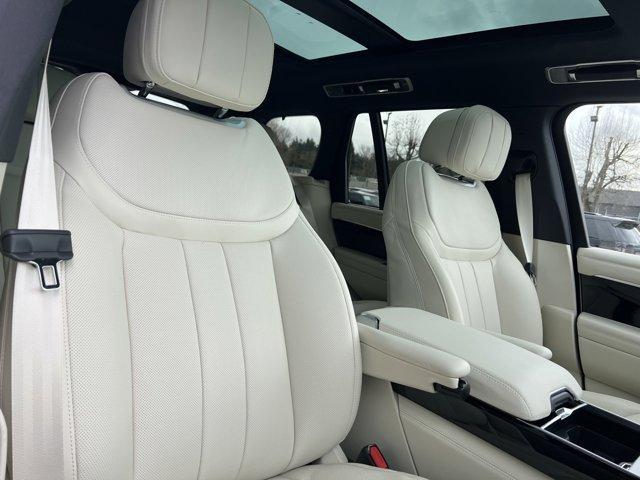 new 2025 Land Rover Range Rover car
